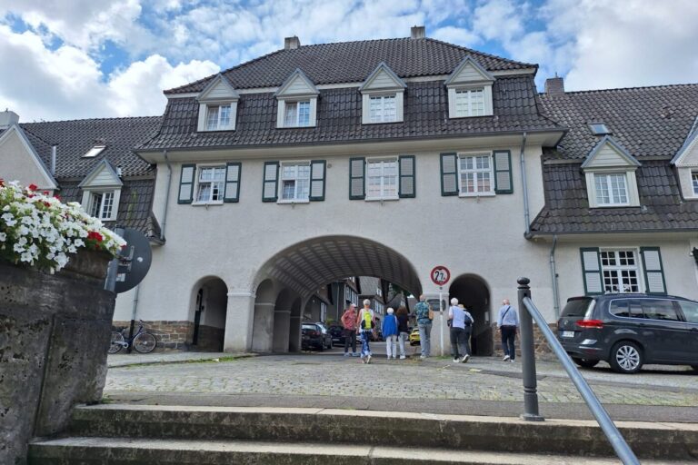 Treffen an der Brueckenpforte