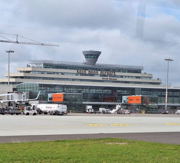 WhatsApp Image 2025-10-20 at 13.35.51(6)