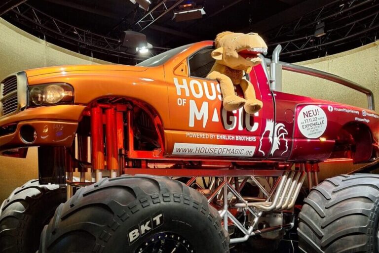 WhatsApp Image 2025-12-01 at 14.06.07